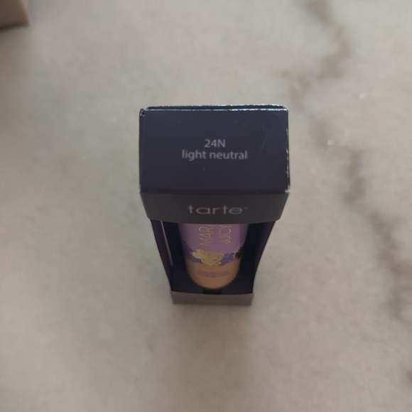 tarte foundation  24n - Picture 2 of 3